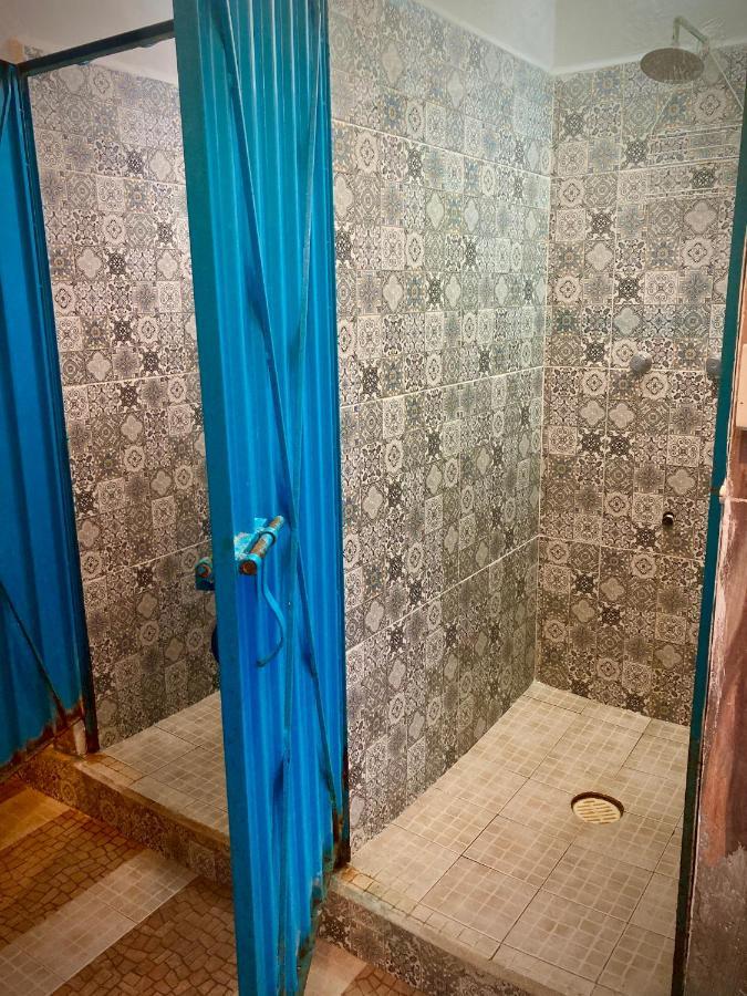 Yaxche Centro Hostal Y Camping Бакалар Екстериор снимка