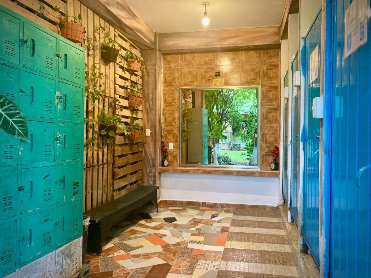 Yaxche Centro Hostal Y Camping Бакалар Екстериор снимка