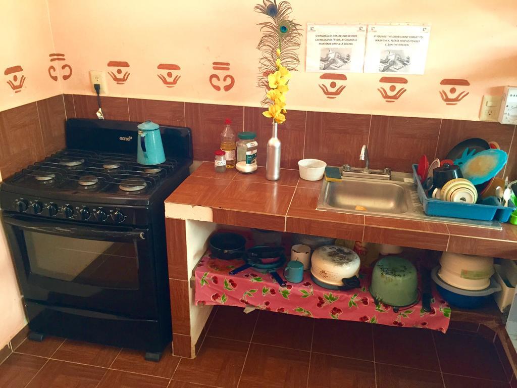 Yaxche Centro Hostal Y Camping Бакалар Екстериор снимка