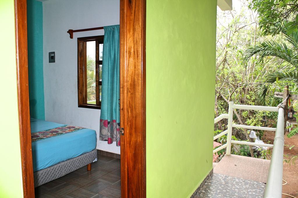 Yaxche Centro Hostal Y Camping Бакалар Екстериор снимка