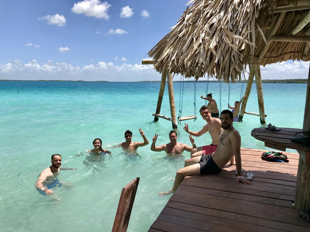 Yaxche Centro Hostal Y Camping Бакалар Екстериор снимка